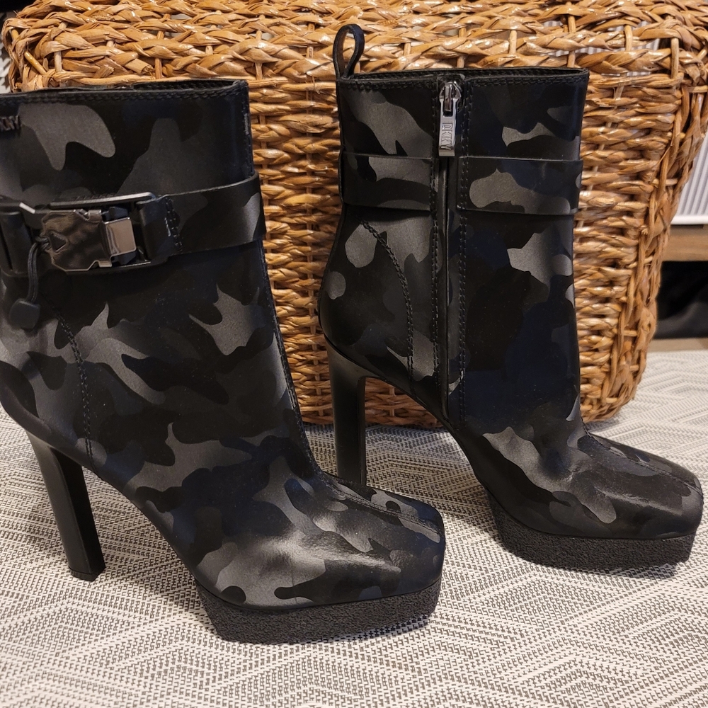 Above angel boots